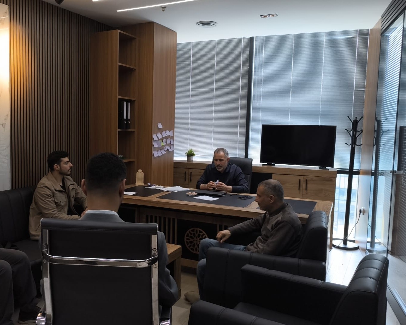 جمعية القلوب الخيرية تستضيف جمعية طريق الحياة لتعزيز الشراكة الإنسانية
